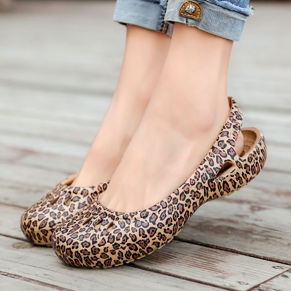 2019 new water shoes for ladies cool beach sandals garden shoes light soft sport wading summer anti-slip women loafers
2019 new water shoes for ladies cool beach sandals garden shoes light soft sport wading summer anti-slip women loafers