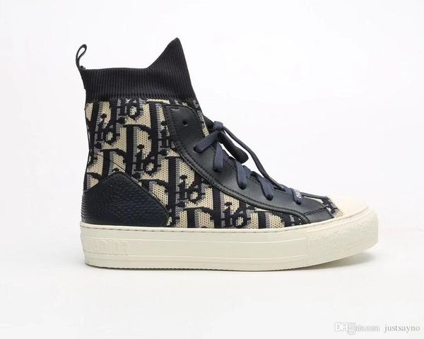 2020 new luxury women's low-casual shoes lates cloudbust thunder lace-up sneakers luxury high-women's shoes, Black;red
2020 new luxury women's low-casual shoes lates cloudbust thunder lace-up sneakers luxury high-women's shoes, Black;red