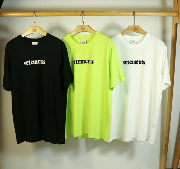 мужская дизайнерская футболка vetements 2020 luxury clothes summer printing letters свободная хлопчатобумажная футболка с короткими рукавами, White;black
мужская дизайнерская футболка vetements 2020 luxury clothes summer printing letters свободная хлопчатобумажная футболка с короткими рукавами, White;black