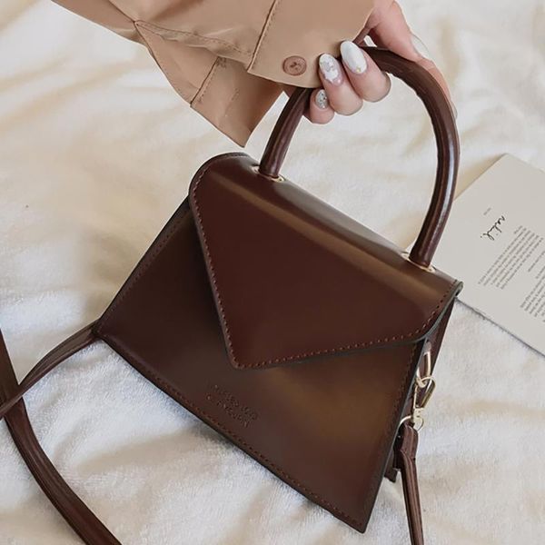 малый лепестковые сумки для женщин ремни женские сумки на ремне из кожи crossbody сумка chic женский кошельки сак
малый лепестковые сумки для женщин ремни женские сумки на ремне из кожи crossbody сумка chic женский кошельки сак