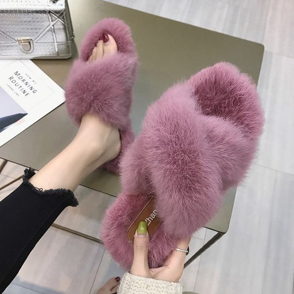 2019 autumn and winter cross plush cony hair slippers warm slippers female outer wear wild rabbit hair flat saddles word drag wholesale, Black
2019 autumn and winter cross plush cony hair slippers warm slippers female outer wear wild rabbit hair flat saddles word drag wholesale, Black