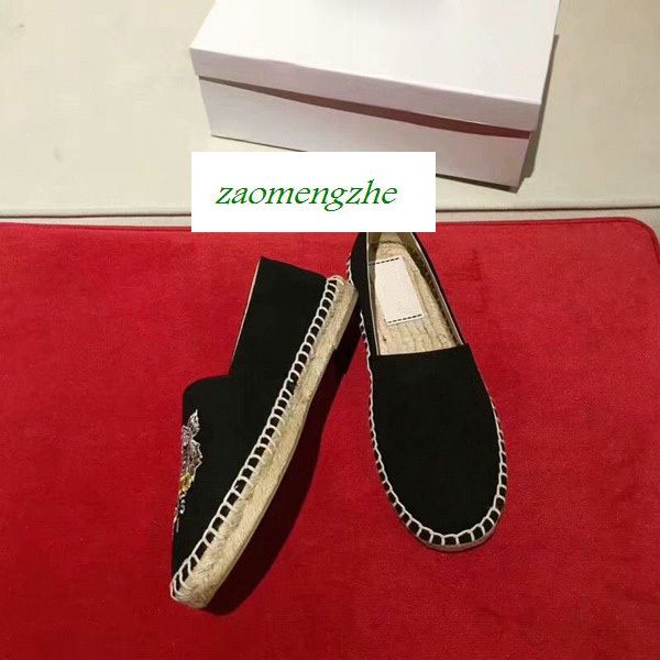 embroidered straw shoes with tiger head single shoes and fisherman's shoes with box, Black
embroidered straw shoes with tiger head single shoes and fisherman's shoes with box, Black