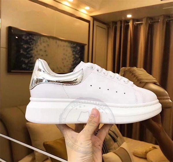 BEST Quality Silver Pink White Black Womens Fashion Designer Luxury Shoes 2019 Retro Desi Mens Trainers Casual Walking Shoes Size 35-45
BEST Quality Silver Pink White Black Womens Fashion Designer Luxury Shoes 2019 Retro Desi Mens Trainers Casual Walking Shoes Size 35-45