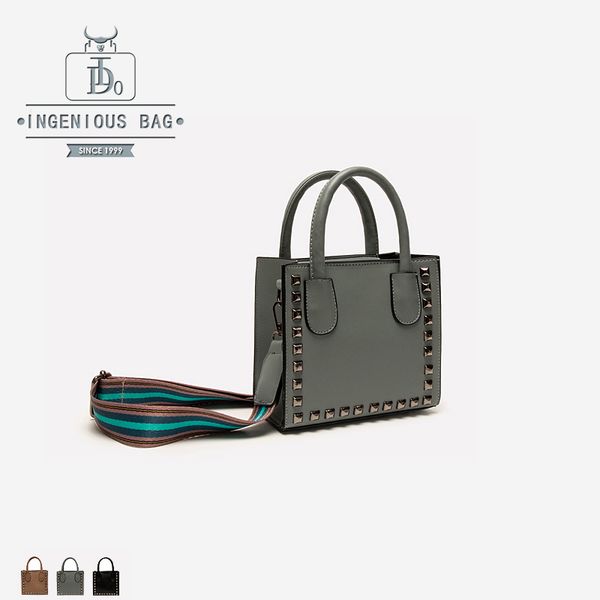 women handbags pu leather lady's messenger bags rivet designer shoulder crossbody bag handle bags tote small high quality
women handbags pu leather lady's messenger bags rivet designer shoulder crossbody bag handle bags tote small high quality