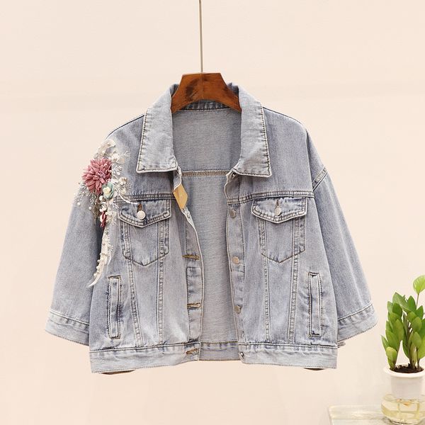 2019 early autumn fashion beaded three-dimensional embroidery short section denim jacket female loose seven-point sleeve small j, Black;brown
2019 early autumn fashion beaded three-dimensional embroidery short section denim jacket female loose seven-point sleeve small j, Black;brown