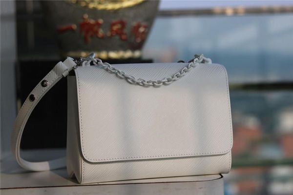 1335 2019 women handbag large luxury designer shoulder bags female messenger bag ladies autumn winter casual tote bags 6.9
1335 2019 women handbag large luxury designer shoulder bags female messenger bag ladies autumn winter casual tote bags 6.9