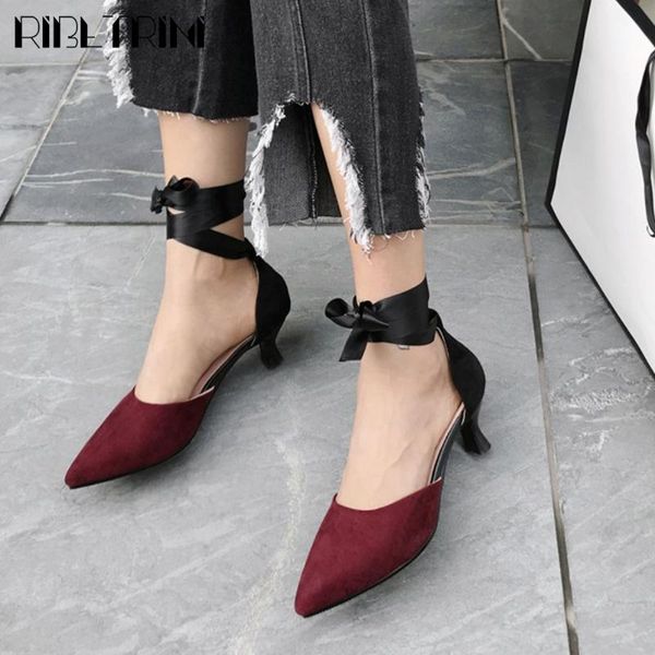 ribetrini fashion lady butterfly knot pointed toe loe heel shoes woman spring pumps women casual office party black pumps
ribetrini fashion lady butterfly knot pointed toe loe heel shoes woman spring pumps women casual office party black pumps