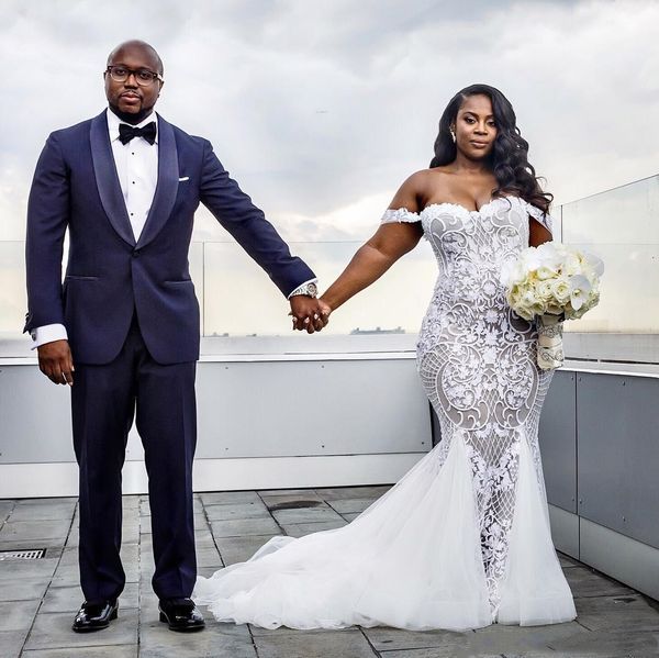 plus size mermaid wedding dresses off shoulder sweetheart neck trumpet lace bridal gowns sweep train appliqued abiti da sposa wedding dress, White
plus size mermaid wedding dresses off shoulder sweetheart neck trumpet lace bridal gowns sweep train appliqued abiti da sposa wedding dress, White