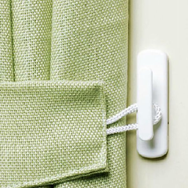 2pcs/set durable paste type curtain hooks curtains fixed hook strong hook home curtain
2pcs/set durable paste type curtain hooks curtains fixed hook strong hook home curtain