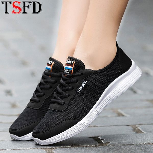 outdoor shoes men mesh sports sneakers lightweight men sport shoes summer mens running black trainers zapatos de hombre v7
outdoor shoes men mesh sports sneakers lightweight men sport shoes summer mens running black trainers zapatos de hombre v7