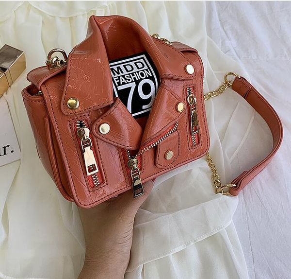 2020 oeak european fashion brand designer motorcycle bags luxury jacket shape shoulder messenger bag pu leather luxury handbag
2020 oeak european fashion brand designer motorcycle bags luxury jacket shape shoulder messenger bag pu leather luxury handbag