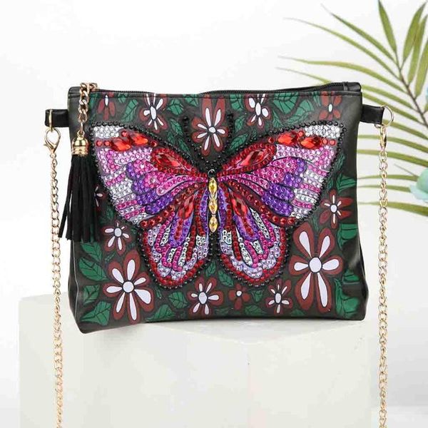 vintage embroidery 2020 women bag purse large capacity chain handbag crossbody bags for women bolsa feminina
vintage embroidery 2020 women bag purse large capacity chain handbag crossbody bags for women bolsa feminina