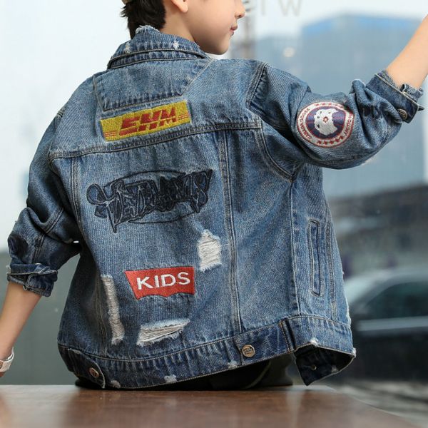 children's boy denim jacket spring coat 2020 new children's jacket spring and autumn korean version boy jeans coat, Blue;gray
children's boy denim jacket spring coat 2020 new children's jacket spring and autumn korean version boy jeans coat, Blue;gray