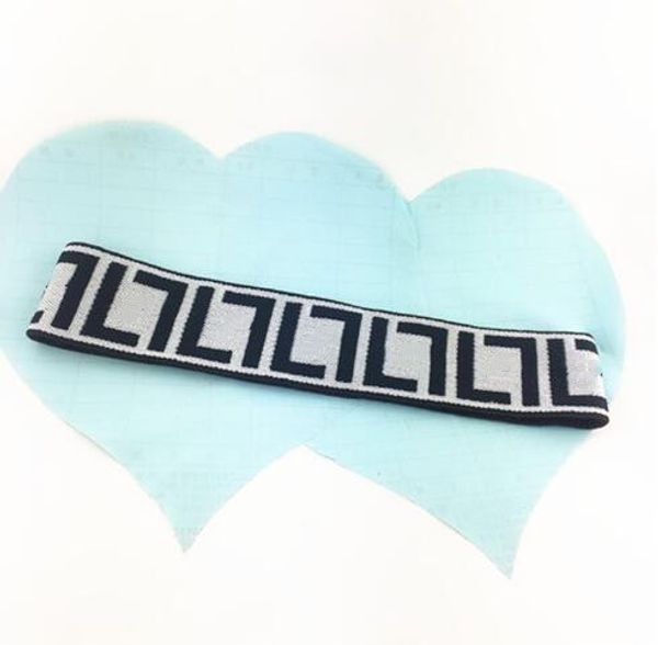 headband for women and men greed and red striped hair bands head scarf for women girl headwraps gifts, Silver
headband for women and men greed and red striped hair bands head scarf for women girl headwraps gifts, Silver