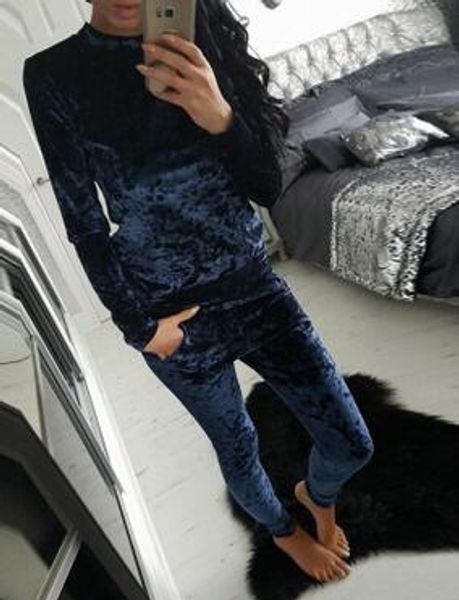women two piece set female winter tracksuit velvet hoodies pants ladies long sleeve outfit designer femme sporting suits, Gray
women two piece set female winter tracksuit velvet hoodies pants ladies long sleeve outfit designer femme sporting suits, Gray