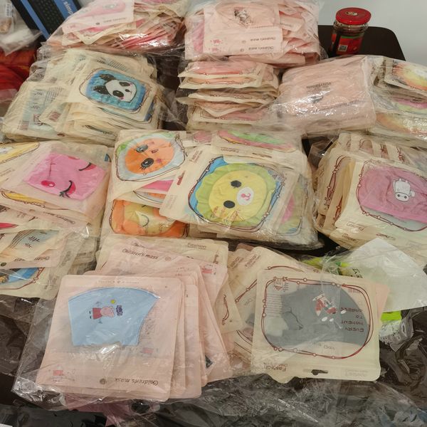 face dust cloth masks colorful mask exhaust cloth children sun block cartoon official mask cartoon face xkjzd xhqhlady
face dust cloth masks colorful mask exhaust cloth children sun block cartoon official mask cartoon face xkjzd xhqhlady