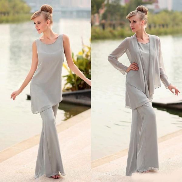 new gray three-piece mother of the bride suits chiffon long wedding guest party gowns mother pants suits with long sleeve jackets, Black;red
new gray three-piece mother of the bride suits chiffon long wedding guest party gowns mother pants suits with long sleeve jackets, Black;red