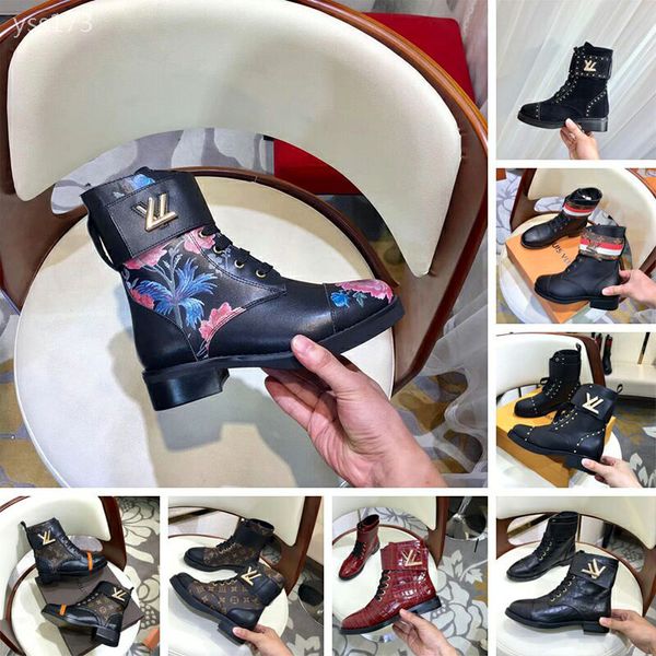personality autumn and winter leather martin boots comfortable women's shoes lace-up flat motorcycle short boots factory direct sales, Black
personality autumn and winter leather martin boots comfortable women's shoes lace-up flat motorcycle short boots factory direct sales, Black