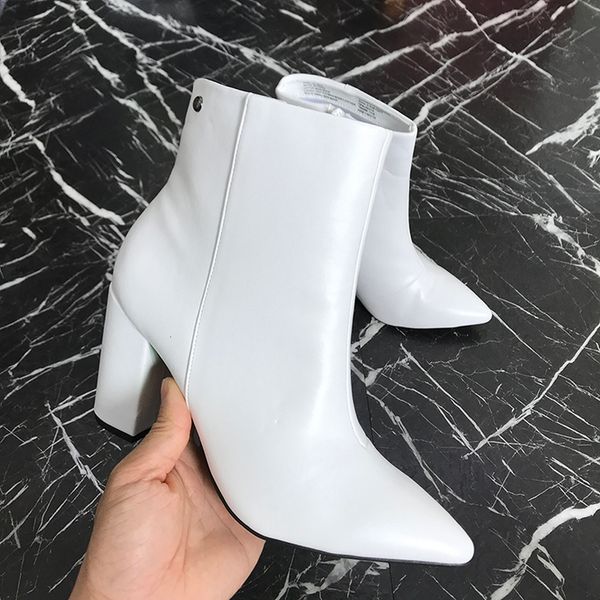 american women 2019 popular selling large size white high-heeled chelsea ladies thick with wild pointed bare boots, Black
american women 2019 popular selling large size white high-heeled chelsea ladies thick with wild pointed bare boots, Black