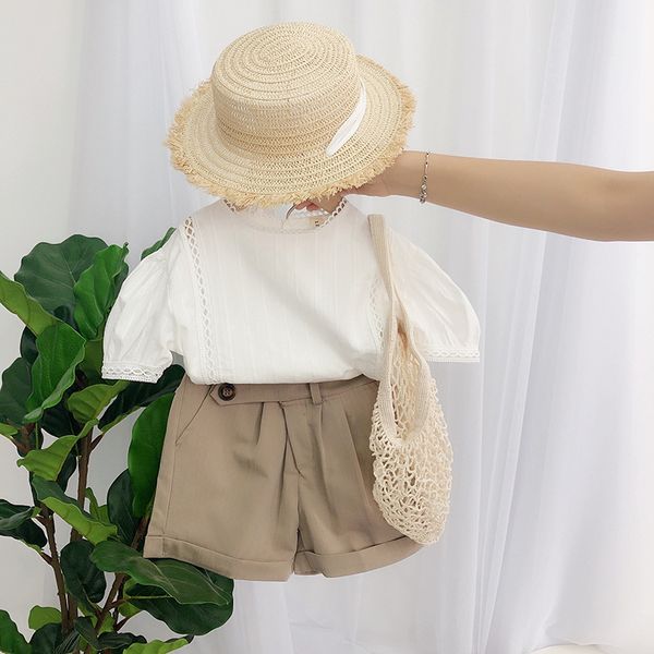 2020 summer children's clothing sets short sleeve hollow out lace white blouse + casual khaki shorts girls 2pcs suits
2020 summer children's clothing sets short sleeve hollow out lace white blouse + casual khaki shorts girls 2pcs suits
