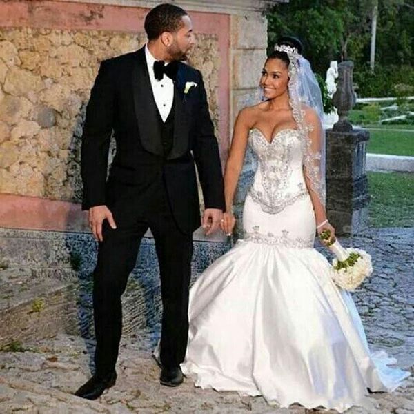 2020 african mermaid wedding dresses beaded crystals appliques plus size saudi arabian dubai bridal dresses, White
2020 african mermaid wedding dresses beaded crystals appliques plus size saudi arabian dubai bridal dresses, White