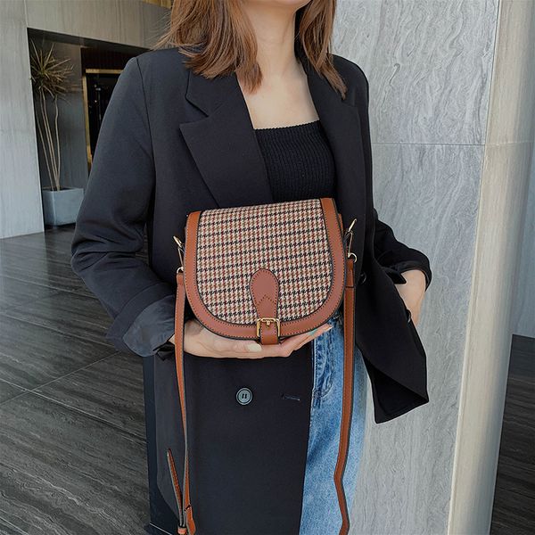 fashion retro plaid saddle bag for women shoulder bags ladies hand bags and purses mini crossbody designer messenger bag
fashion retro plaid saddle bag for women shoulder bags ladies hand bags and purses mini crossbody designer messenger bag