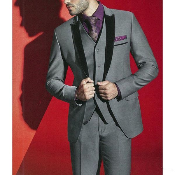 new one button gray groom tuxedos peak lapel groomsmen man suits mens wedding suits (jacket+pants+vest+tie) 4229, Black;gray
new one button gray groom tuxedos peak lapel groomsmen man suits mens wedding suits (jacket+pants+vest+tie) 4229, Black;gray