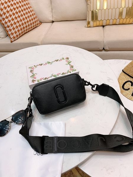 new arrival women fashion shoulder bags fanny small bag elegant woc casual shoulder bag crossbody bag for female luxury designer
new arrival women fashion shoulder bags fanny small bag elegant woc casual shoulder bag crossbody bag for female luxury designer