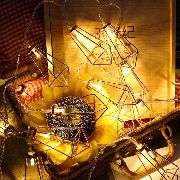 brelong 50leds розового золота геометрической металл алмазной медная проволока fairy свет шнур металл клетки светой батареи питание 1 шт
brelong 50leds розового золота геометрической металл алмазной медная проволока fairy свет шнур металл клетки светой батареи питание 1 шт