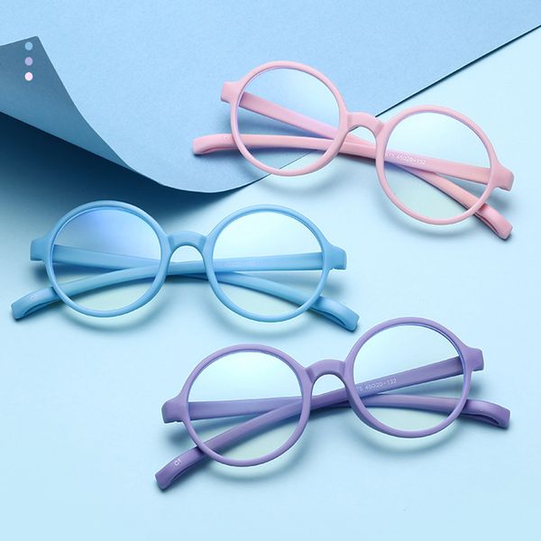 children's anti-blue glasses boys and girls computer goggles silicone frames children's flat lens, White;black
children's anti-blue glasses boys and girls computer goggles silicone frames children's flat lens, White;black