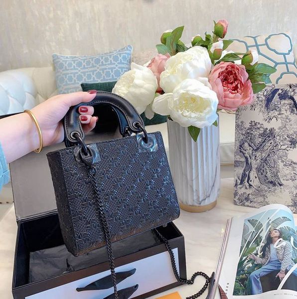 кожа женщины crossbody сумки роскошные сумки женщин сумка женская рука сумка плеча посланник -05183, Black
кожа женщины crossbody сумки роскошные сумки женщин сумка женская рука сумка плеча посланник -05183, Black