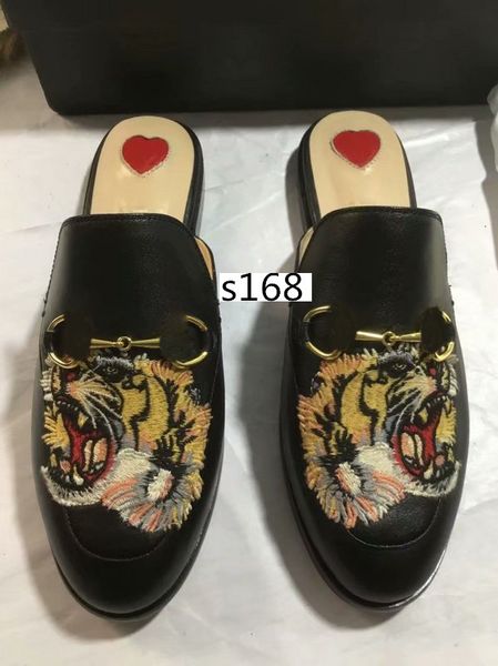 wholesale women summer princetown lace velvet slippers mules loafers genuine leather flats with buckle bees snake pattern, Black
wholesale women summer princetown lace velvet slippers mules loafers genuine leather flats with buckle bees snake pattern, Black
