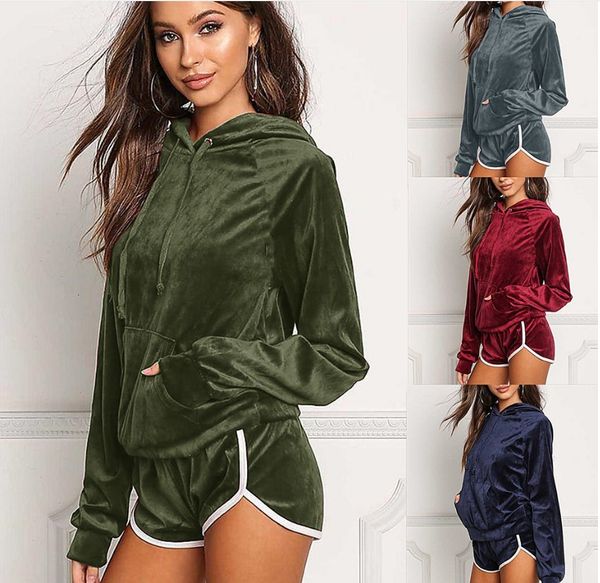 HGTE Sportswear 2017 Autumn Gold Velvet Tracksuit Womens Two Piece Set Hooded Hoodies +short Pants Casual Sporting Suits
HGTE Sportswear 2017 Autumn Gold Velvet Tracksuit Womens Two Piece Set Hooded Hoodies +short Pants Casual Sporting Suits