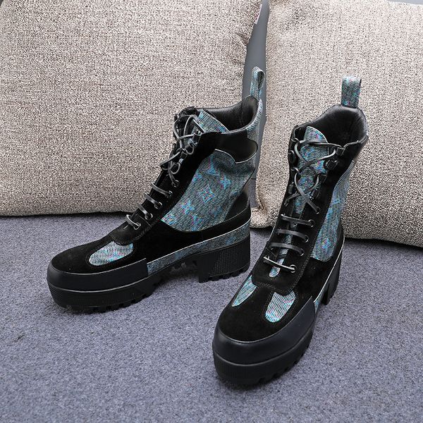 short boots female british wind 2019 new autumn single boots thick bottom with personality net red thick skinny boots handsome martin boot, Black
short boots female british wind 2019 new autumn single boots thick bottom with personality net red thick skinny boots handsome martin boot, Black