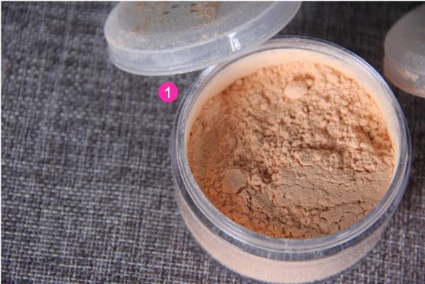 factory sell loose setting powder waterproof long-lasting honey powder face fixed makeup oil control 3 colors makeup s0103
factory sell loose setting powder waterproof long-lasting honey powder face fixed makeup oil control 3 colors makeup s0103