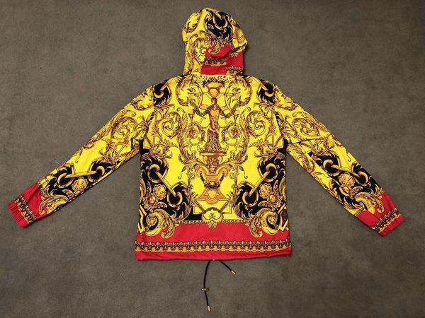 19ss autumn and winter the latest french paris luxury high-quality high-end slim jacket men s designer brand hooded coat, Black;brown
19ss autumn and winter the latest french paris luxury high-quality high-end slim jacket men s designer brand hooded coat, Black;brown