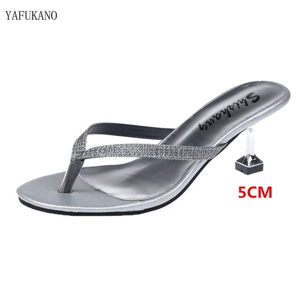 beach flip flops bling slippers women summer low heels silver sandals women high heels sandals beach slippers women shoes black
beach flip flops bling slippers women summer low heels silver sandals women high heels sandals beach slippers women shoes black