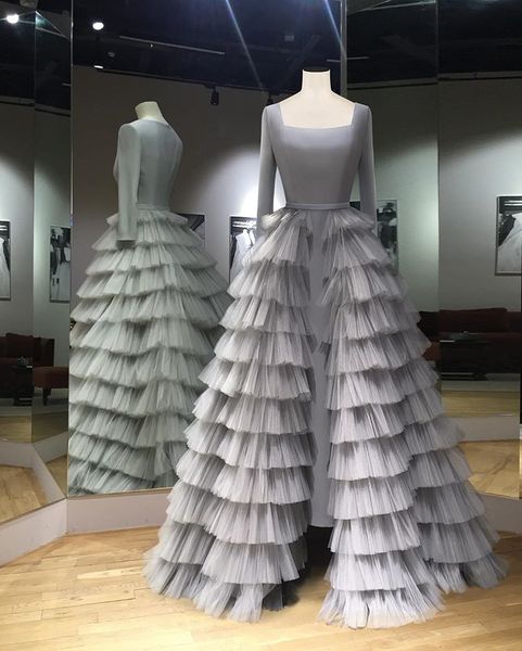 long sleeve silver evening dresses 2020 evening gowns with tiered skirts red carpet celebrity dresses plus size abendkleider robe de soiree, Black;red
long sleeve silver evening dresses 2020 evening gowns with tiered skirts red carpet celebrity dresses plus size abendkleider robe de soiree, Black;red