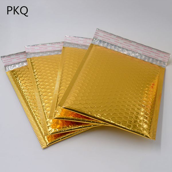 30pcs золотой фольги проложенный пузыря mailer мешок подарков пузыря конверт косметической упаковки доставка мешки 18 * 23см использовать ра
30pcs золотой фольги проложенный пузыря mailer мешок подарков пузыря конверт косметической упаковки доставка мешки 18 * 23см использовать ра