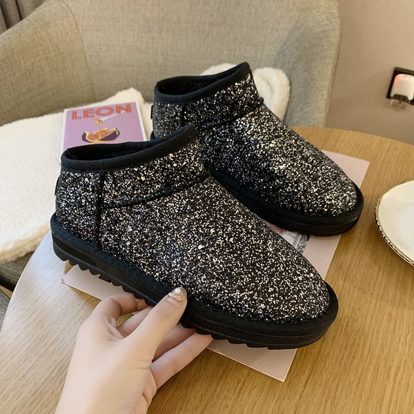 flash bling women girl fur plus velvet warm cotton shoes flat boots winter female ankle boot silver snow boot shiny u11-45, Black
flash bling women girl fur plus velvet warm cotton shoes flat boots winter female ankle boot silver snow boot shiny u11-45, Black