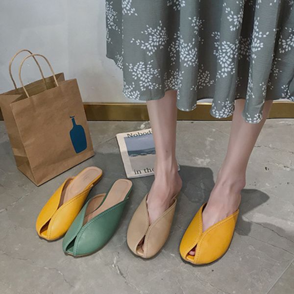 fish mouth sandals female summer 2020 new fashion wear flat bottom wild baotou half slippers lazy slippers, Black
fish mouth sandals female summer 2020 new fashion wear flat bottom wild baotou half slippers lazy slippers, Black