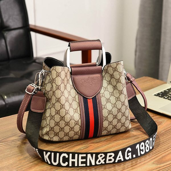 Luxury fa hion 6 color tote cro body bag for women me enger bag 2019 vintage print houlder bag 3411
Luxury fa hion 6 color tote cro body bag for women me enger bag 2019 vintage print houlder bag 3411