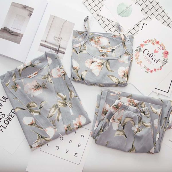 women pajamas set autumn cotton sleepwear 3 pieces pajamas for women sling and long sleeves home service robe homewear suit, Black;red
women pajamas set autumn cotton sleepwear 3 pieces pajamas for women sling and long sleeves home service robe homewear suit, Black;red