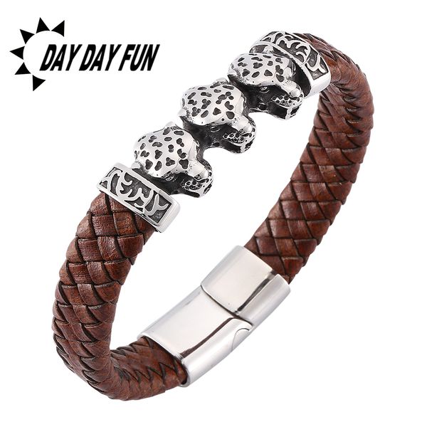 brown woven leather bracelet men stainless steel magnetic buckle fashion personality leopard head charm bangles e0171, White
brown woven leather bracelet men stainless steel magnetic buckle fashion personality leopard head charm bangles e0171, White