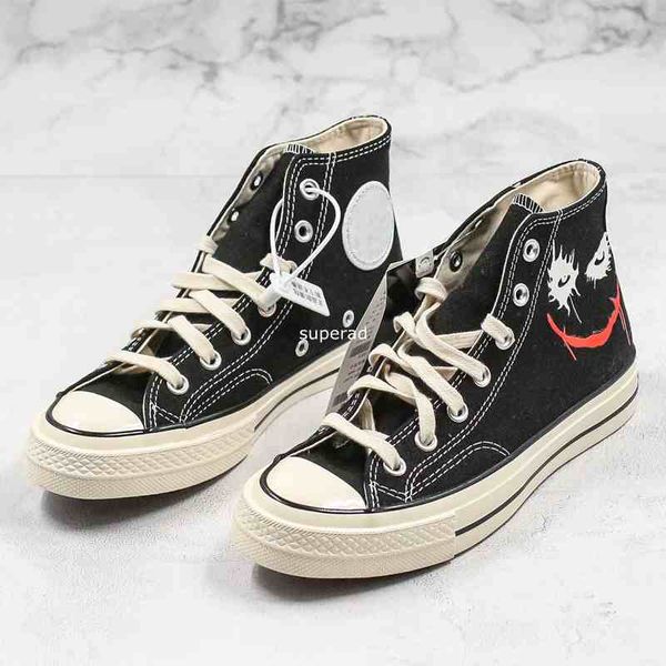 classic 1970s x batman dc skate shoes who so serious canvas casual shoes 80th anniversary glow dark knight graffiti boy woman street sneaker, Black
classic 1970s x batman dc skate shoes who so serious canvas casual shoes 80th anniversary glow dark knight graffiti boy woman street sneaker, Black
