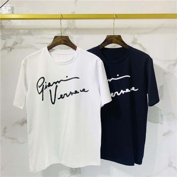 the fashionable short sleeves of the new t-shirt in 2020 are printed with the words g009 for men and women in autumn and winte6, White;black
the fashionable short sleeves of the new t-shirt in 2020 are printed with the words g009 for men and women in autumn and winte6, White;black