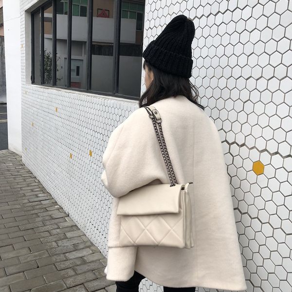 women's black bag vintage messenger chain bag large capacity women's trend pu satchels zipper shoulder bags
women's black bag vintage messenger chain bag large capacity women's trend pu satchels zipper shoulder bags