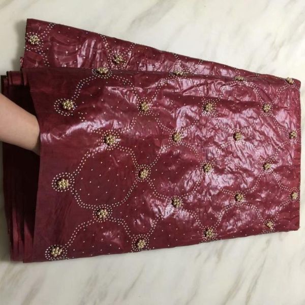 new 2020 african nigerian bazin riche lace fabrics beautiful jacquard pattern unique design guinea women or men dresses material, Pink;blue
new 2020 african nigerian bazin riche lace fabrics beautiful jacquard pattern unique design guinea women or men dresses material, Pink;blue