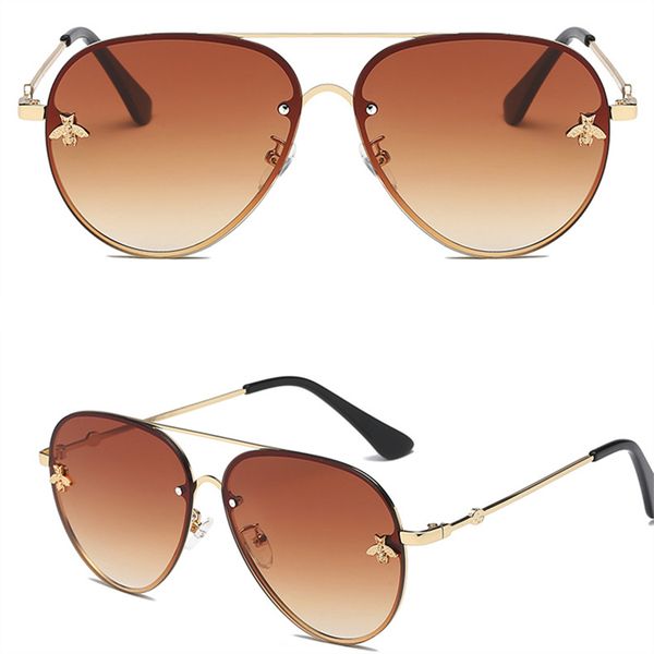 2020 new fashion ladies sunglasses uv400 metal oval frame bee classic brand design sports driving sunglasses women, White;black
2020 new fashion ladies sunglasses uv400 metal oval frame bee classic brand design sports driving sunglasses women, White;black