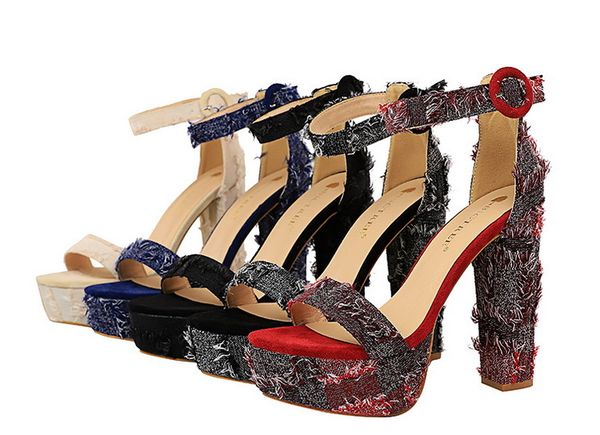 1660-2 korean version of the high-heeled thick heel waterproof tablecloth surface denim with a nightclub summer sandals, Black
1660-2 korean version of the high-heeled thick heel waterproof tablecloth surface denim with a nightclub summer sandals, Black